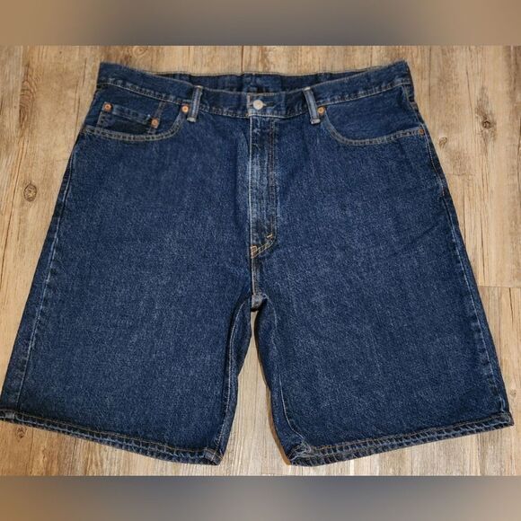 Levi's 550 Shorts Size 42‎ - Picture 1 of 4